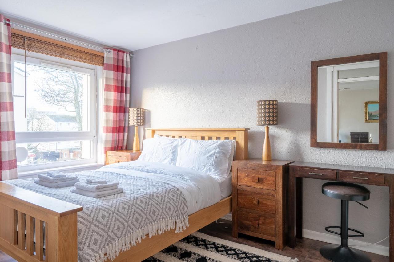 Lovely 1-Bedroom Property With Balcony In West End Glasgow Exterior foto